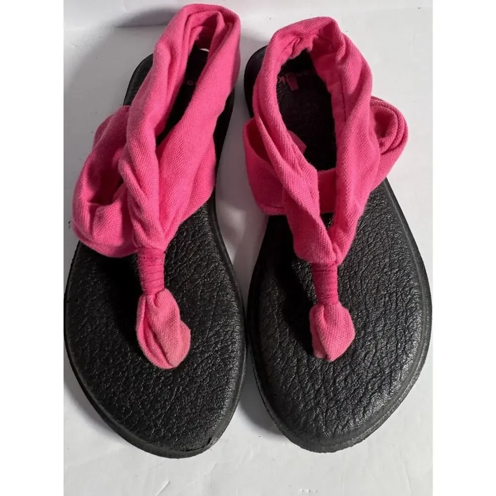 Sanuk Girls Slingback Sandals Size 1-2 Pink Black Yoga Thong Flip Flops